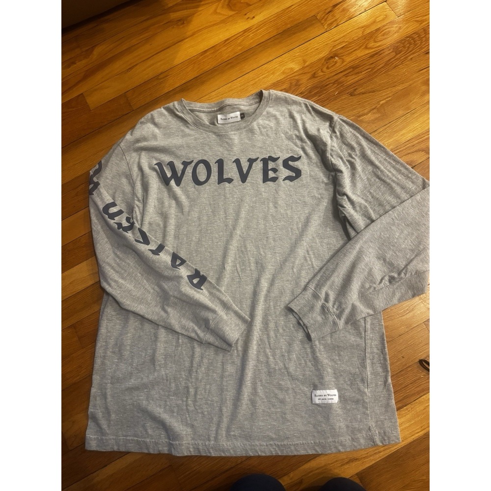 Raised By Wolves Men's Gray Long‎ Sleeve Shirt Arm Graphic XXL Canada Brand
